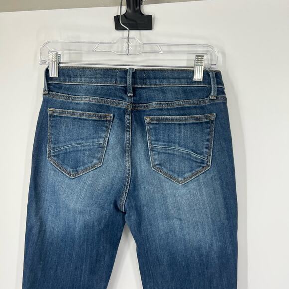 Driftwood Mid-Rise Jackie Floral Embroidered Skinny Jeans - Picture 6 of 7